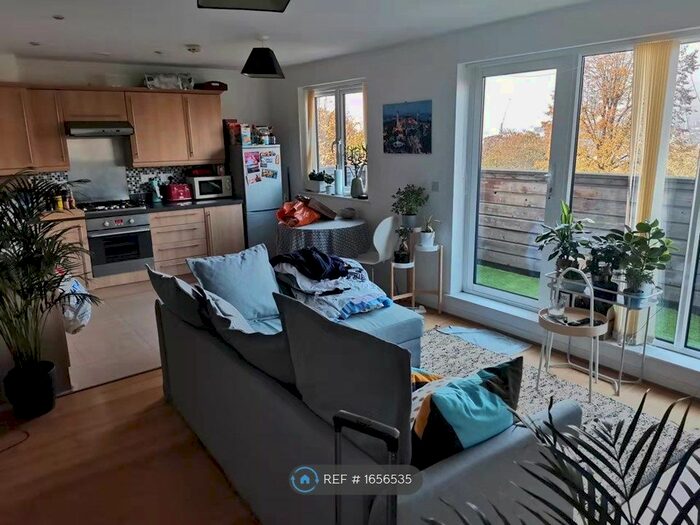1 Bedroom Flat To Rent In Charlton Road, London, SE7