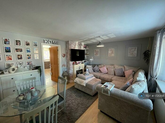 2 Bedroom Terraced House To Rent In Tunstall Road, Newton Aycliffe, DL5