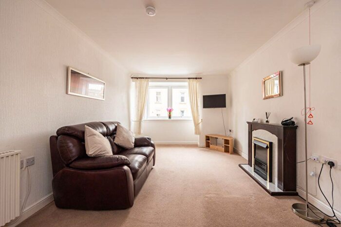 1 Bedroom Retirement Property For Sale In / Roseburn Drive, Edinburgh, EH12