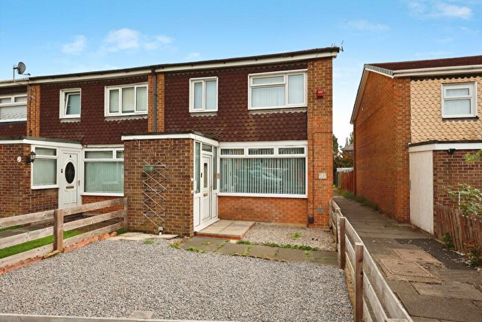 3 Bedroom Semi Detached House To Rent In Fenby Avenue, Darlington, DL1