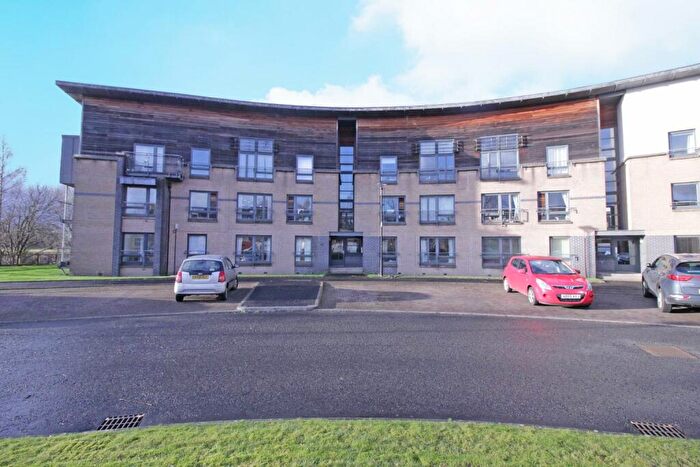 2 Bedroom Flat To Rent In Cooperage Quay, Riverside, Stirling, FK8