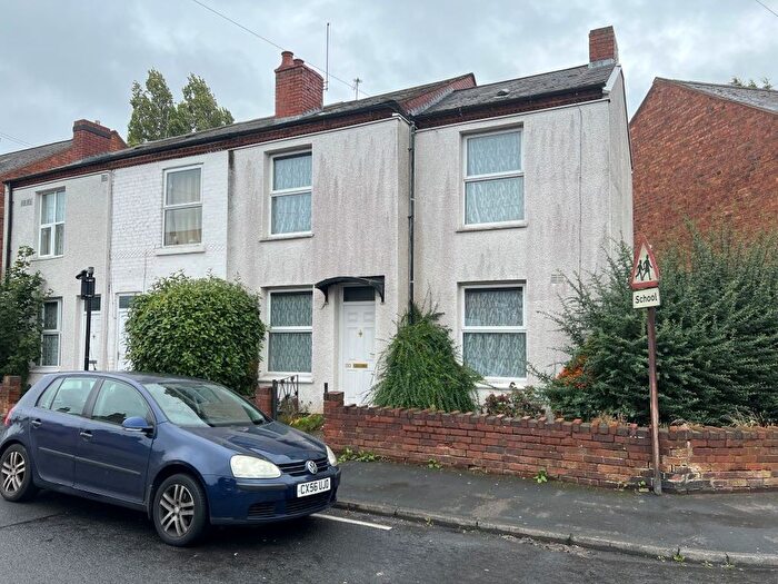 2 Bedroom End Of Terrace House For Sale In Pargeter Street, Walsall, West Midlands, WS2