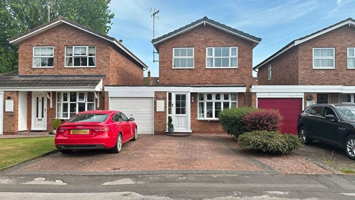 3 Bedroom Link Detached House For Sale In Meadow Road, Wolston, Coventry, CV8
