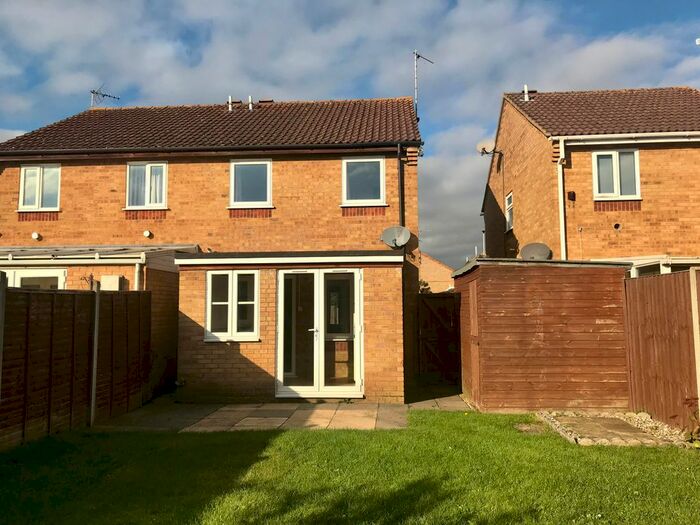 3 Bedroom Semi-Detached House To Rent In Bure Close, Watlington, King's Lynn PE33