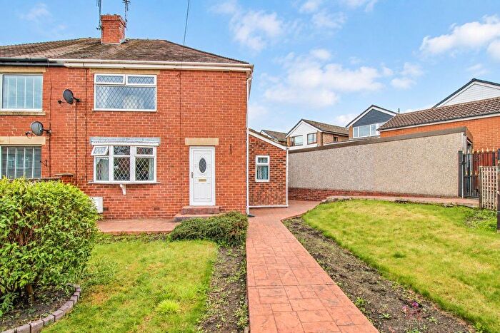 2 Bedroom Semi Detached House For Sale In Wilson Drive, Wakefield, WF1