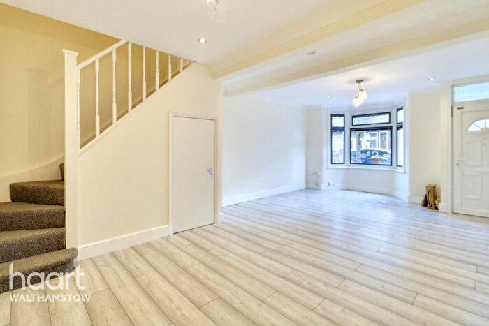 2 Bedroom Terraced House For Sale In Goldsmith Road, Walthamstow, E17