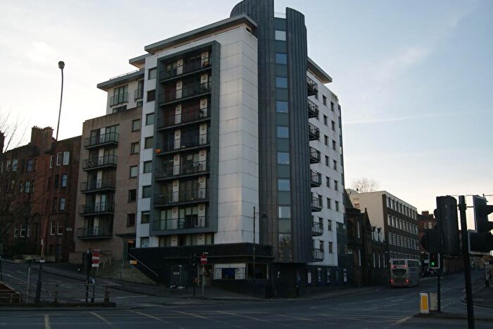 1 Bedroom Apartment To Rent In Rose Street, City Centre, G3