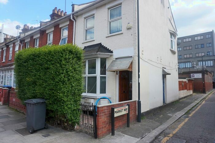 1 Bedroom Maisonette To Rent In Turton Road, Wembley HA0