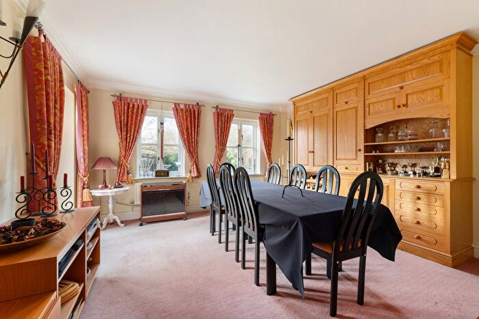 5 Bedroom Detached House For Sale In Chestnut Drive, Hatfield Heath, Bishop's Stortford, CM22