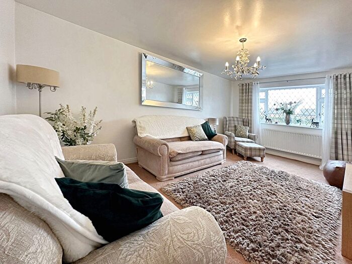 3 Bedroom Bungalow For Sale In Birchwood Close, Seghill, Cramlington, NE23