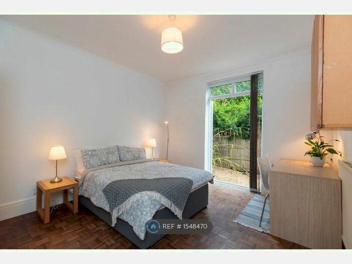 6 Bedroom Terraced House To Rent In Rosefield Street, Leamington Spa, CV32