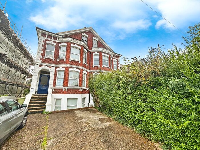 1 Bedroom Flat To Rent In Upper Grosvenor Road, Tunbridge Wells, Kent, TN1