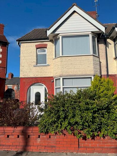 3 Bedroom Semi-Detached House To Rent In Breck Road, Blackpool, Lancashire, FY3