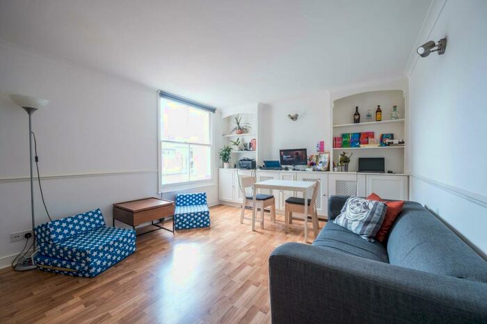 2 Bedroom Flat To Rent In Hackney Road, , Bethnal Green, London, E2