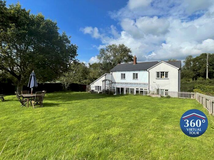 5 Bedroom Detached House For Sale In Lovely Detached / Bedroom Country House Near Whimple, EX5