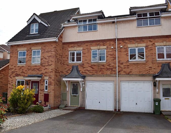 3 Bedroom Town House To Rent In Kingfisher Close, Scawby Brook, DN20
