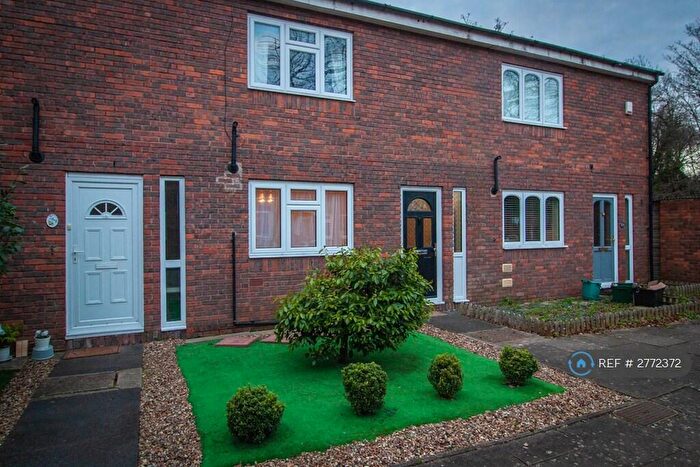 2 Bedroom Terraced House To Rent In Ravensbourne Avenue, Bromley, BR2