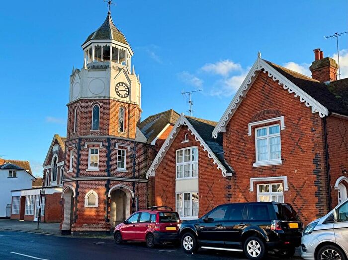 2 Bedroom Apartment For Sale In High Street, Burnham-on-Crouch, CM0