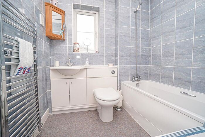 5 Bedroom Detached House For Sale In The Spaldings, St. Leonards-On-Sea, TN38
