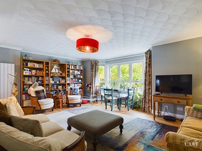 2 Bedroom Flat To Rent In Craigend Park, Liberton, Edinburgh, EH16