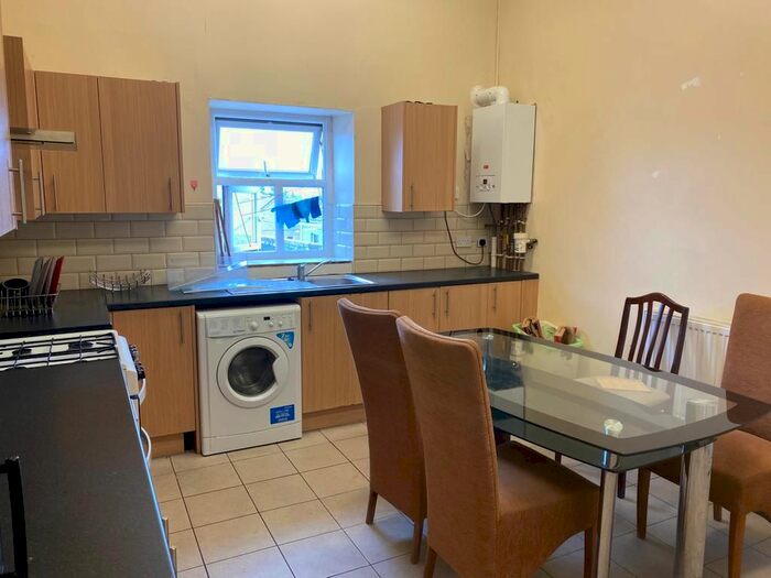 5 Bedroom Terraced House To Rent In A St Helens Road, Swansea, SA1