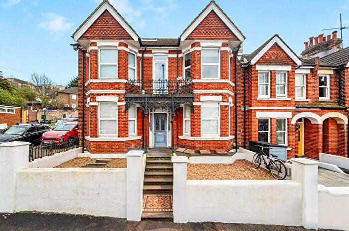 2 Bedroom Flat For Sale In Elm Grove, Brighton, East Sussex, BN2