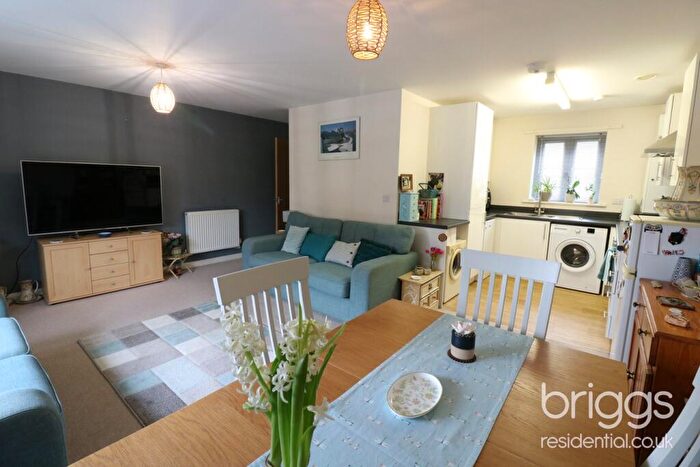 2 Bedroom Apartment For Sale In Towgood Close, Helpston, Market Deeping, PE6