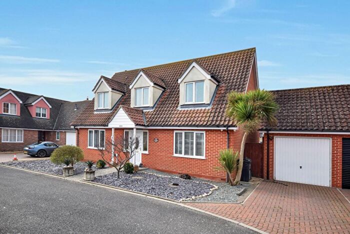 4 Bedroom Detached House For Sale In St Johns Road, Clacton-on-Sea, CO16