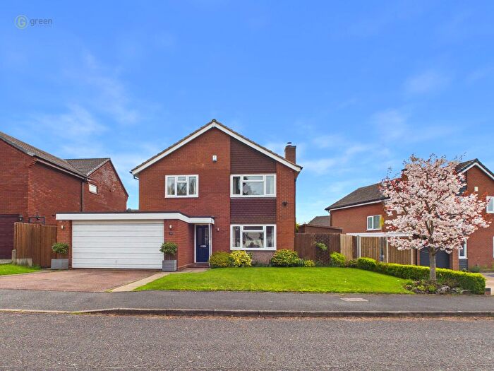 4 Bedroom Detached House For Sale In Carnoustie Close, Sutton Coldfield, B75