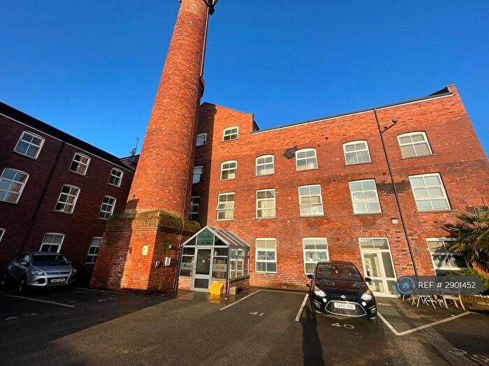 2 Bedroom Flat To Rent In Peel Mills, Morley, Leeds, LS27