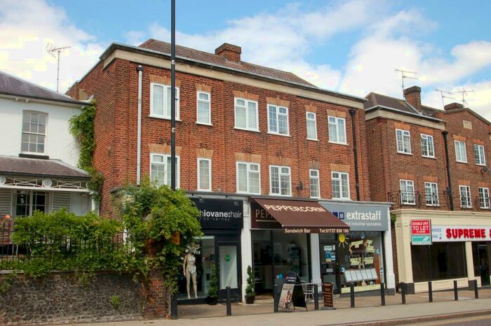 2 Bedroom Flat To Rent In London Road, St Albans, AL1
