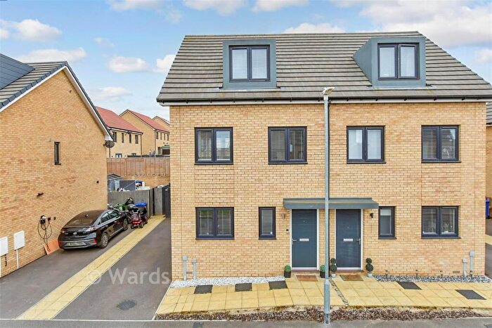 3 Bedroom Semi-Detached House For Sale In Belgrave Avenue, Minster-On-Sea, Kent, ME12