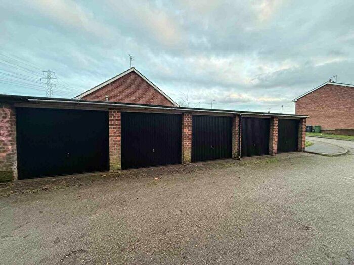 Property To Rent In Garages, Burlington Drive., NG19