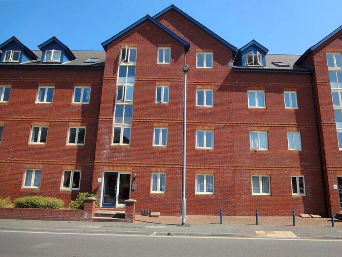 2 Bedroom Flat To Rent In Haven Road, Exeter, EX2