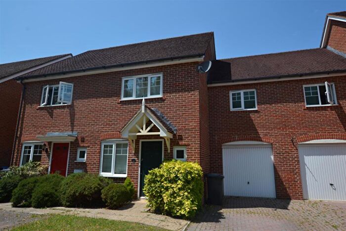 3 Bedroom Terraced House To Rent In East Hundreds, Fleet, GU51
