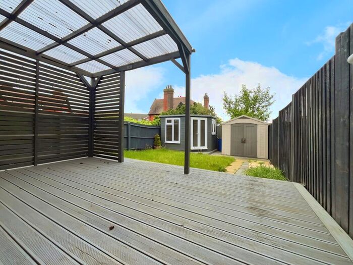 1 Bedroom Flat To Rent In Edghill Road, Portslade, BN41