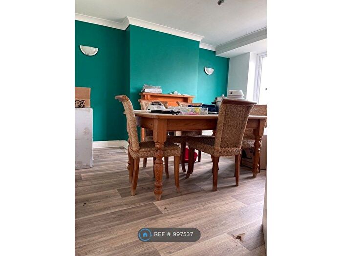 3 Bedroom Semi Detached House To Rent In Preston, Preston, PR5