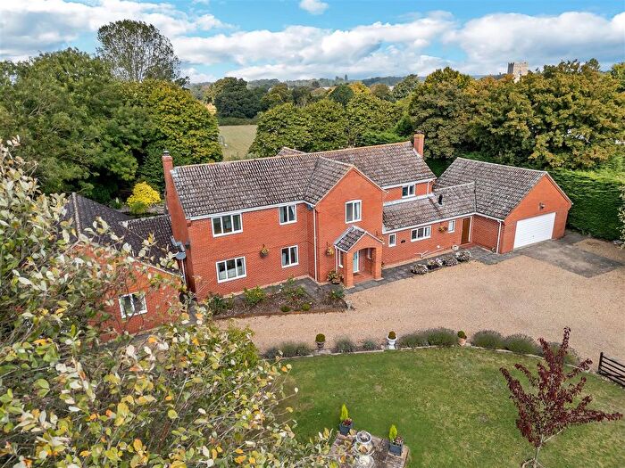 4 Bedroom Detached House For Sale In Bardwell Road, Barningham, Bury St. Edmunds, IP31