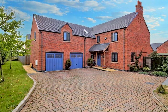 5 Bedroom Detached House For Sale In Century Drive, Packington, LE65