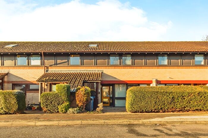 2 Bedroom Flat For Sale In Wychwood Road, Bingham, Nottingham, Nottinghamshire, NG13