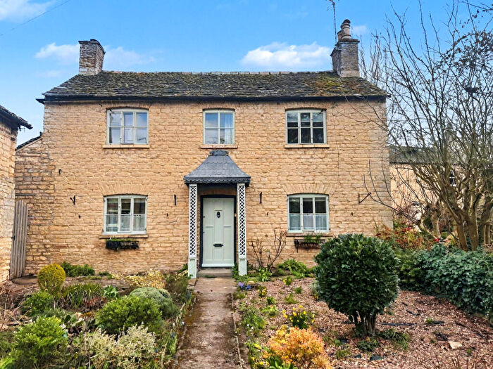 2 Bedroom Cottage To Rent In Hill Cottage, Ufford, PE9