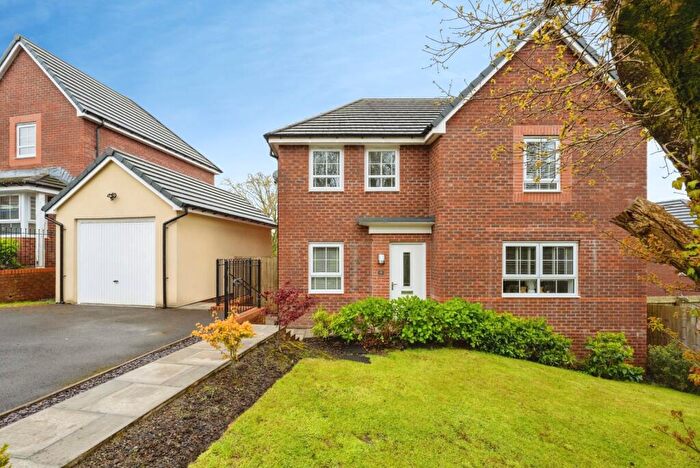 4 Bedroom Detached House For Sale In Rhodfa'r Bedw, Loughor, Swansea, SA4