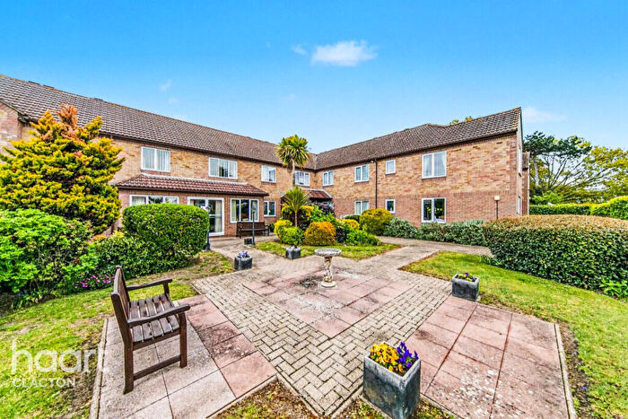 1 Bedroom Apartment For Sale In Coppins Road, Clacton-On-Sea, CO15