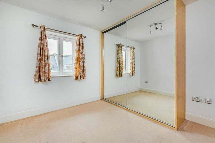 1 Bedroom Flat To Rent In Richmond, Surrey, TW10