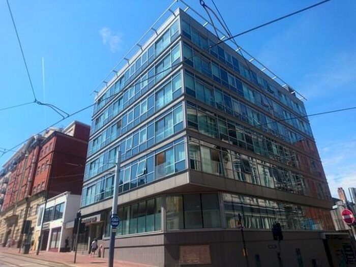 2 Bedroom Flat To Rent In West Street, Sheffield, S1