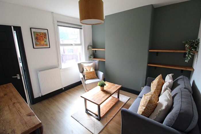 3 Bedroom Terraced House To Rent In Lace Street, Dunkirk, Nottingham, NG7