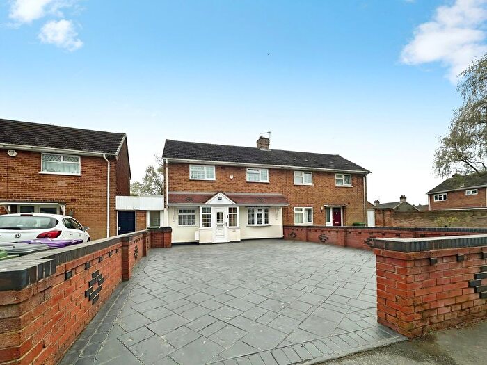 2 Bedroom Semi Detached House For Sale In Barnfield Road, East Park, Wolverhampton, WV1