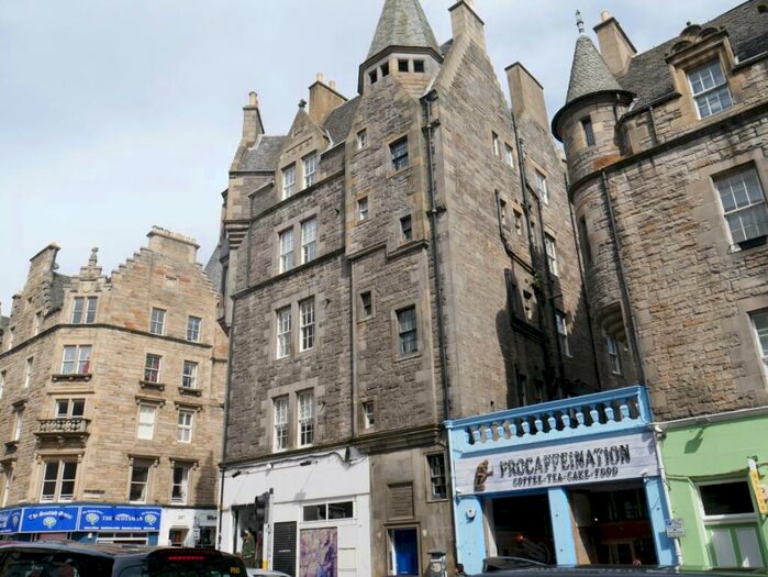 2 Bedroom Flat To Rent In St Marys Street, Royal Mile, Edinburgh, EH1