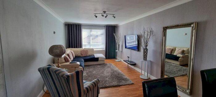 2 Bedroom Flat To Rent In Laurel Road, Fairfield, Liverpool, L7