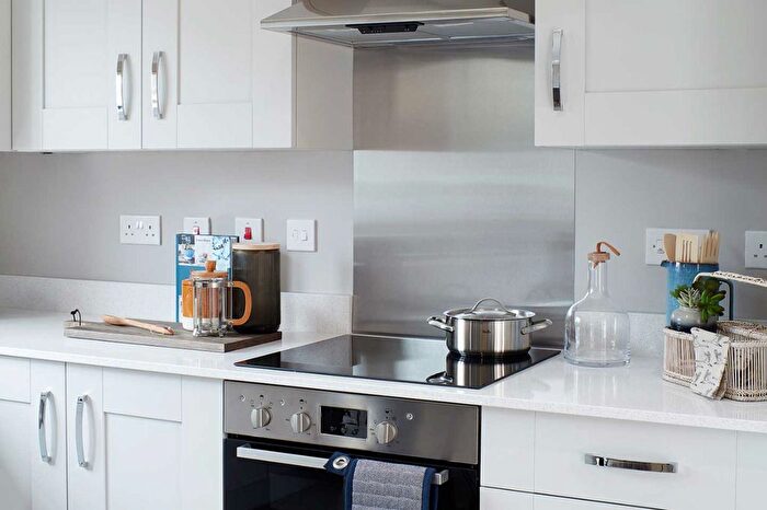 1 Bedroom Flat For Sale In "Chaffinch House" At Old Ham Lane, Maidstone, ME17
